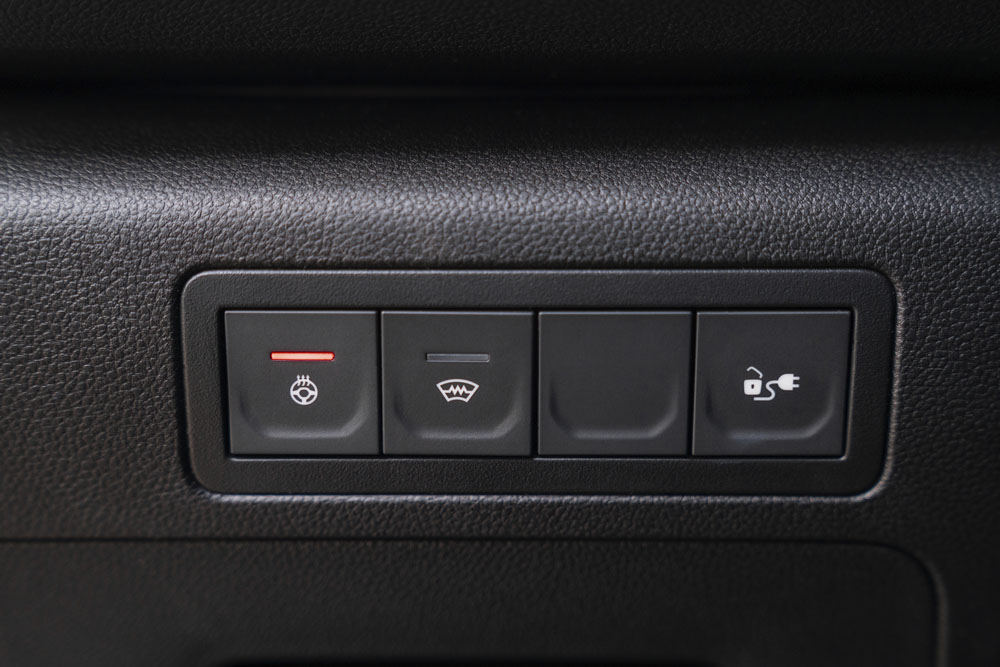 2023 renault kangoo e tech combi 22 Motor16