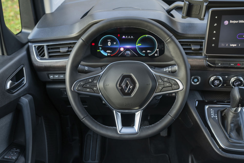 2023 renault kangoo e tech combi 24 Motor16