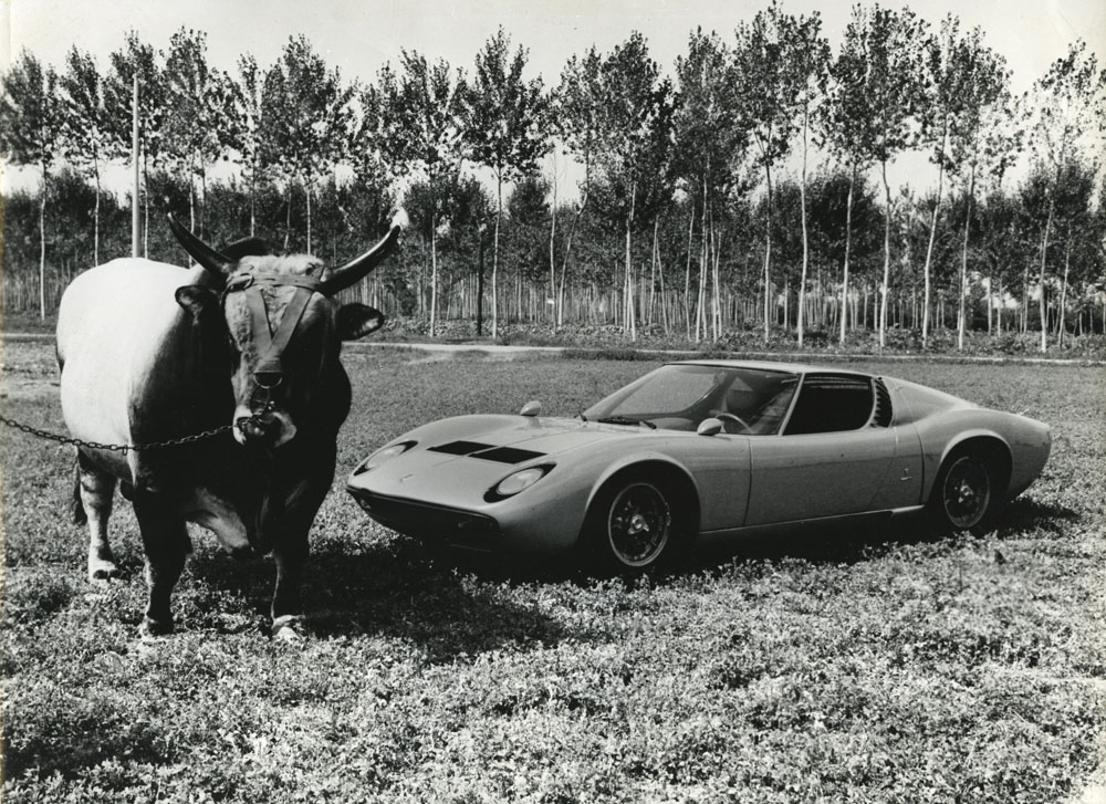 Lamborghini, el fabricante de tractores que desafió a Ferrari 9 Motor16 60 aniversario Lamborghini 6 Motor16