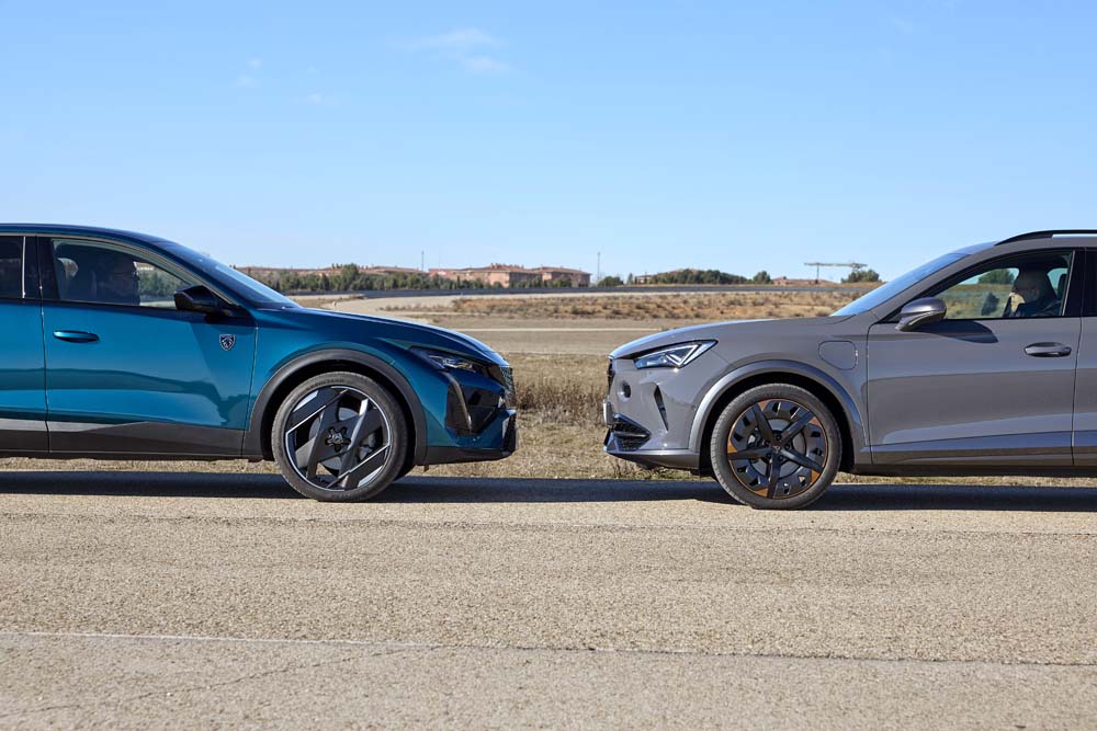 Peugeot 408 y Cupra Formentor. Comparamos dos híbridos enchufables de moda 14 Motor16 Comparativa Peugeot 408 Cupra Formentor 2 Motor16