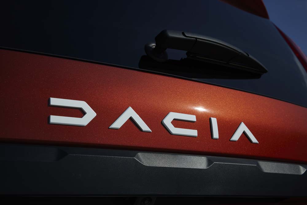 Dacia Jogger Hybrid. Probamos el híbrido de 7 plazas más barato del mercado 17 Motor16 Dacia Jogger HYBRID 19 Motor16