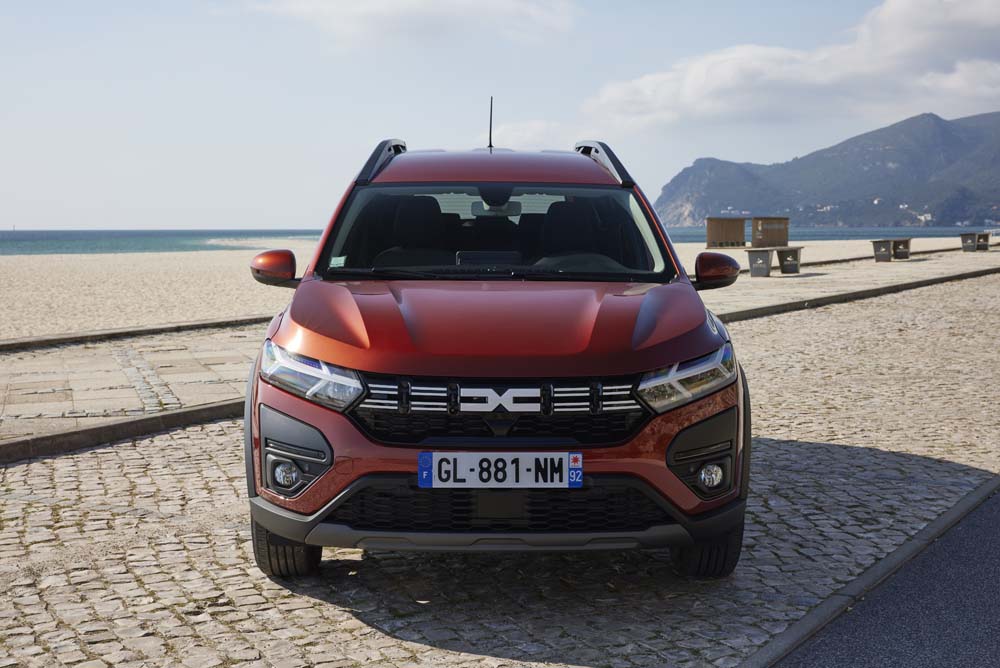 Dacia Jogger Hybrid. Probamos el híbrido de 7 plazas más barato del mercado 29 Motor16 Dacia Jogger HYBRID 41 Motor16