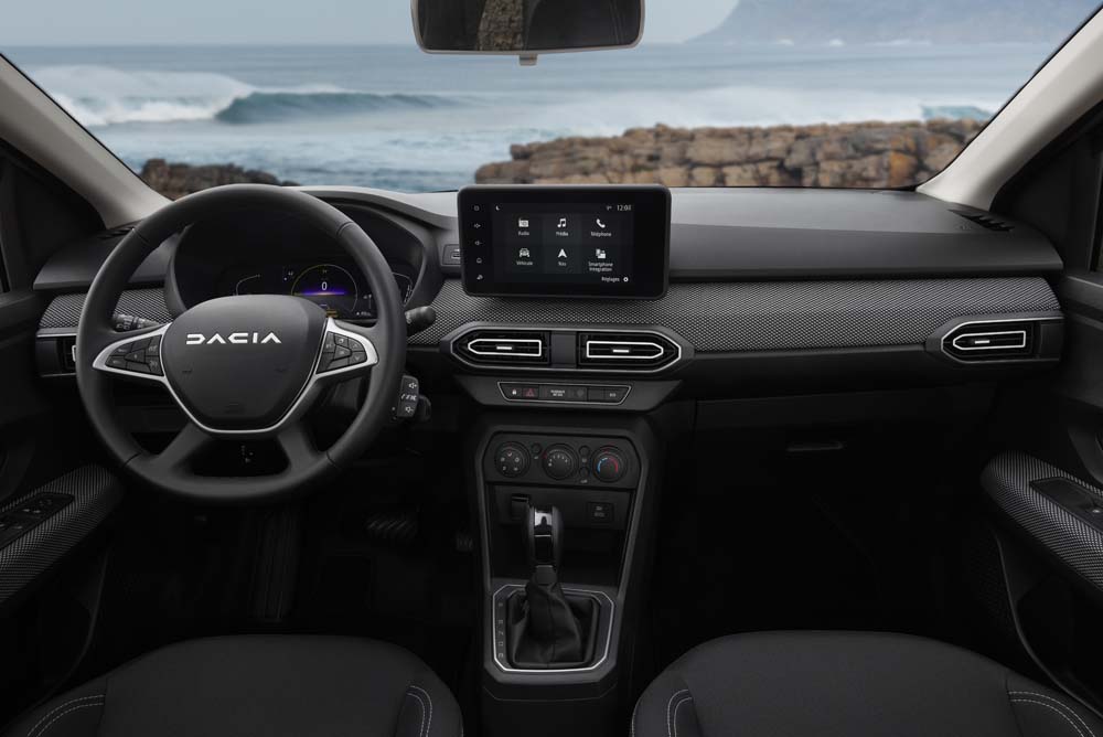 Dacia Jogger Hybrid. Probamos el híbrido de 7 plazas más barato del mercado 31 Motor16 Dacia Jogger HYBRID 48 Motor16