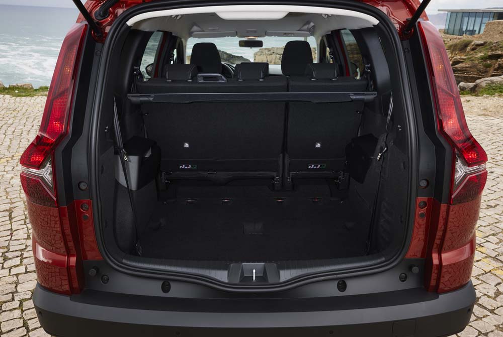 Dacia Jogger Hybrid. Probamos el híbrido de 7 plazas más barato del mercado 40 Motor16 Dacia Jogger HYBRID 57 Motor16