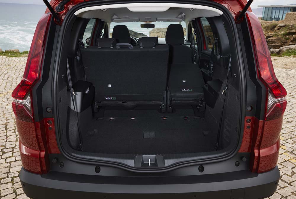 Dacia Jogger Hybrid. Probamos el híbrido de 7 plazas más barato del mercado 42 Motor16 Dacia Jogger HYBRID 59 Motor16