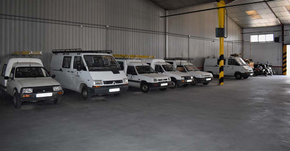 Coches menos seguros y más contaminantes. Así es el parque móvil español 2 Motor16 El parque móvil español está envejecido.