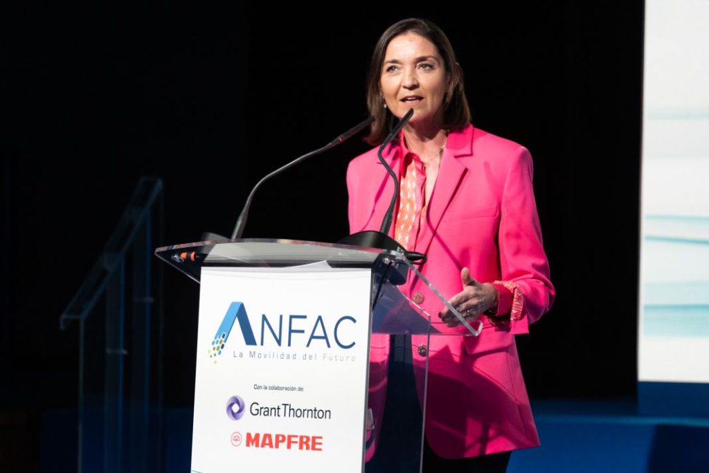 La ministra de Industria, Comercio y Turismo, Reyes Maroto había anunciado algunos detalles del nuevo Perte VEC.