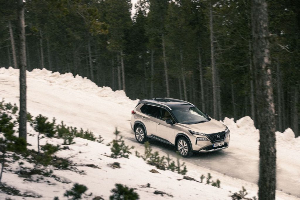 GAMA NISSAN CROSSOVER 12 Motor16