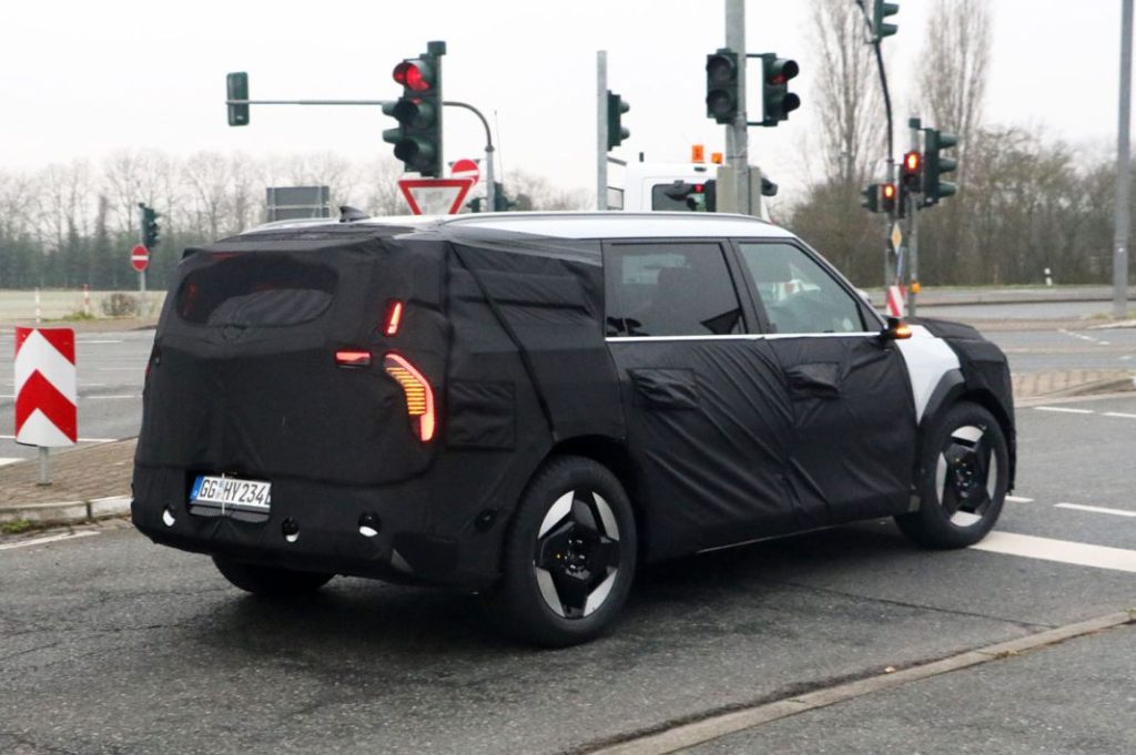 El Kia EV9 prepara su lanzamiento 15 Motor16 Kia EV9 12 Motor16