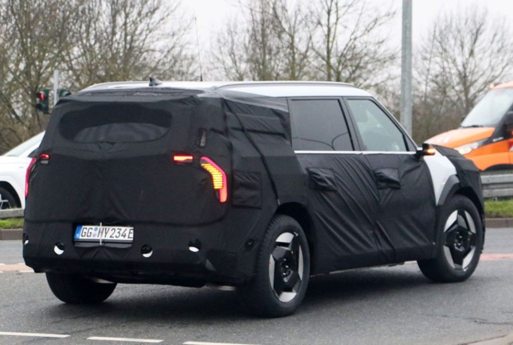 El Kia EV9 prepara su lanzamiento 19 Motor16 Kia EV9 16 Motor16