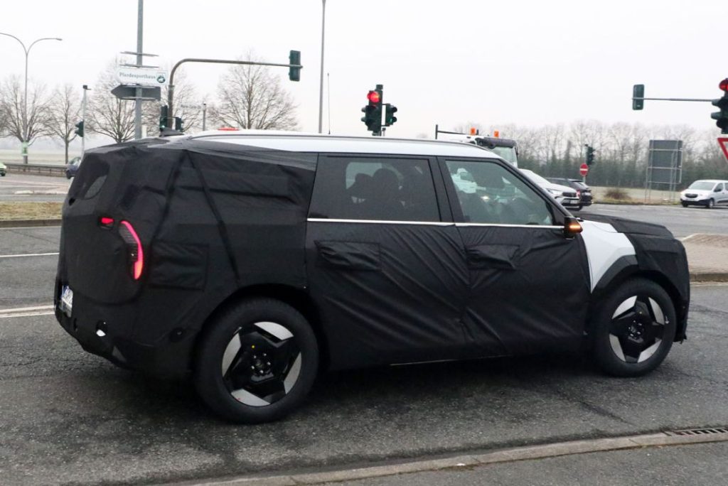 El Kia EV9 prepara su lanzamiento 1 Motor16 Kia EV9 9 Motor16