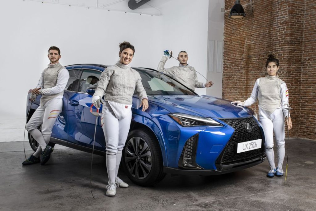 Todo lo que comparte Lexus con el mundo de la esgrima 11 Motor16 LEXUS ESGRIMA 11 Motor16