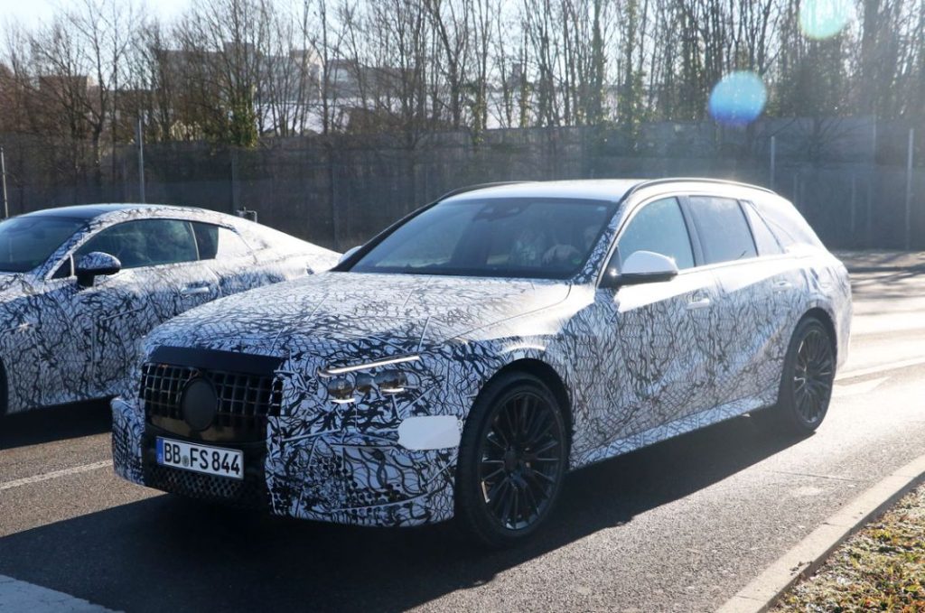 AMG E 53 Wagon, el familiar más caliente de Mercedes 15 Motor16 Mercedes AMG E53 Wagon 13 Motor16