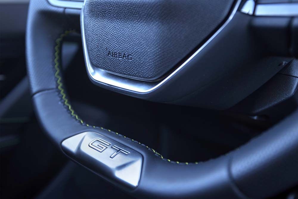 Peugeot 408 y Cupra Formentor. Comparamos dos híbridos enchufables de moda 57 Motor16 Peugeot 408 PHEV 14 Motor16
