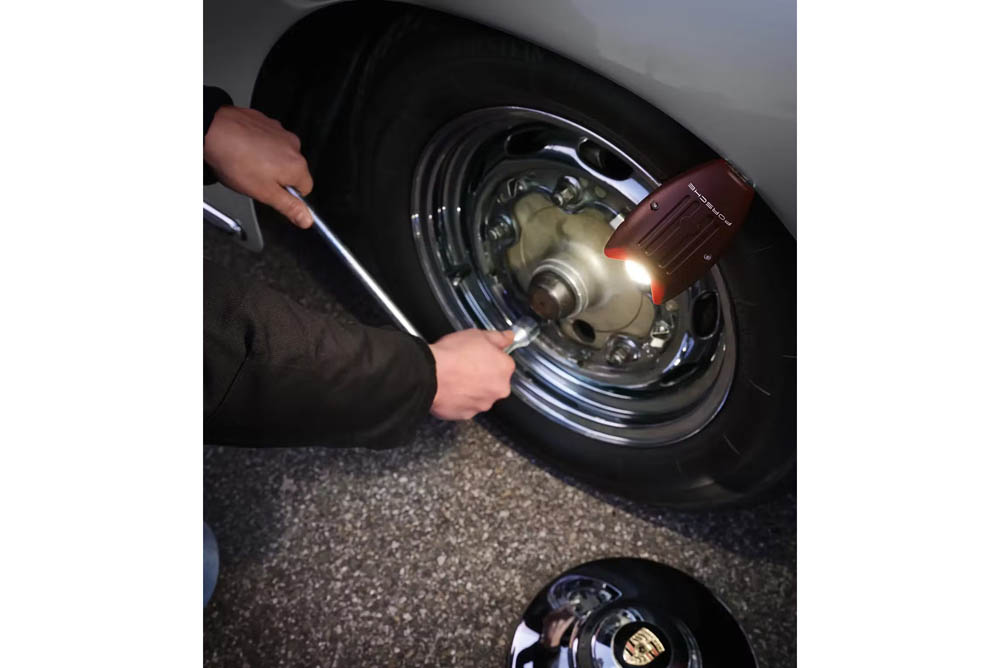 Si te gusta Porsche soñarás con este garaje 11 Motor16 Porsche 9 Motor16