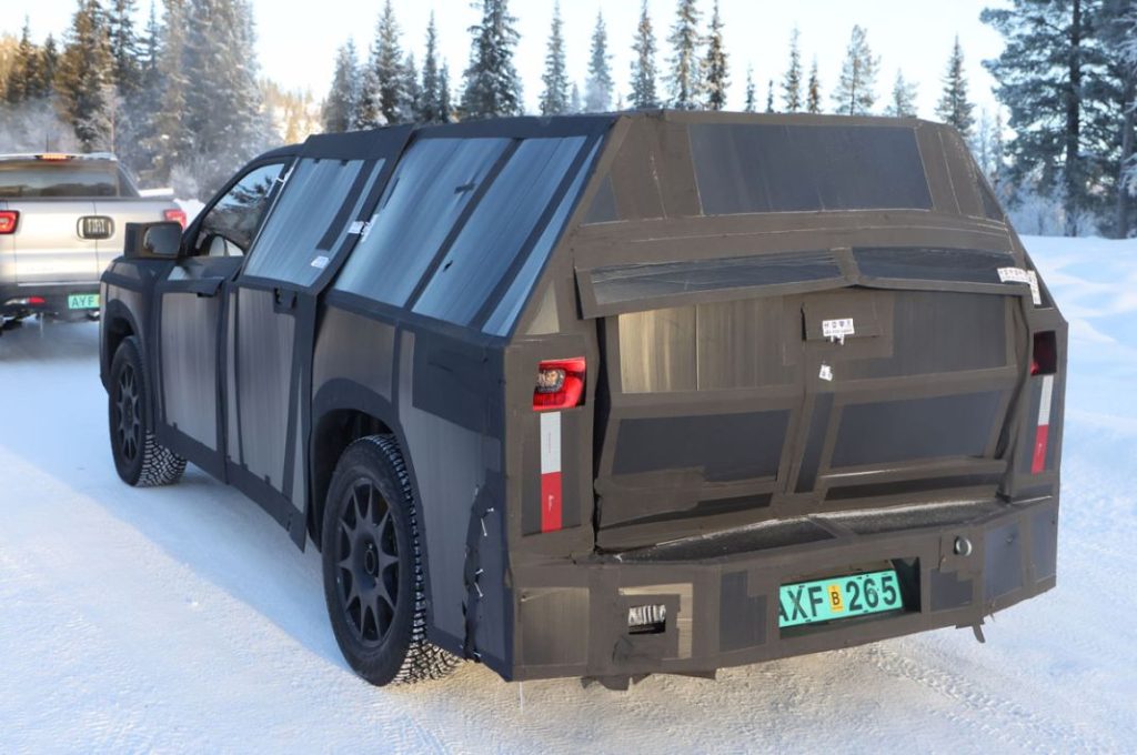 El imponente RAM 1200 se pone a punto en Europa 23 Motor16 RAM 1200 21 Motor16