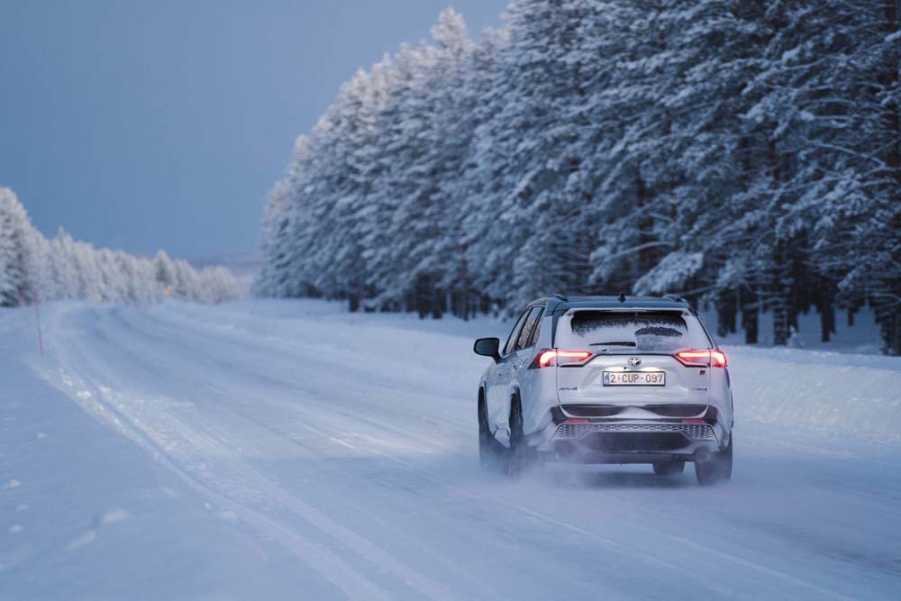 Toyota RAV4 GR SPORT. Ya está a la venta 10 Motor16 Toyota RAV4 GR SPORT 20223 6 Motor16