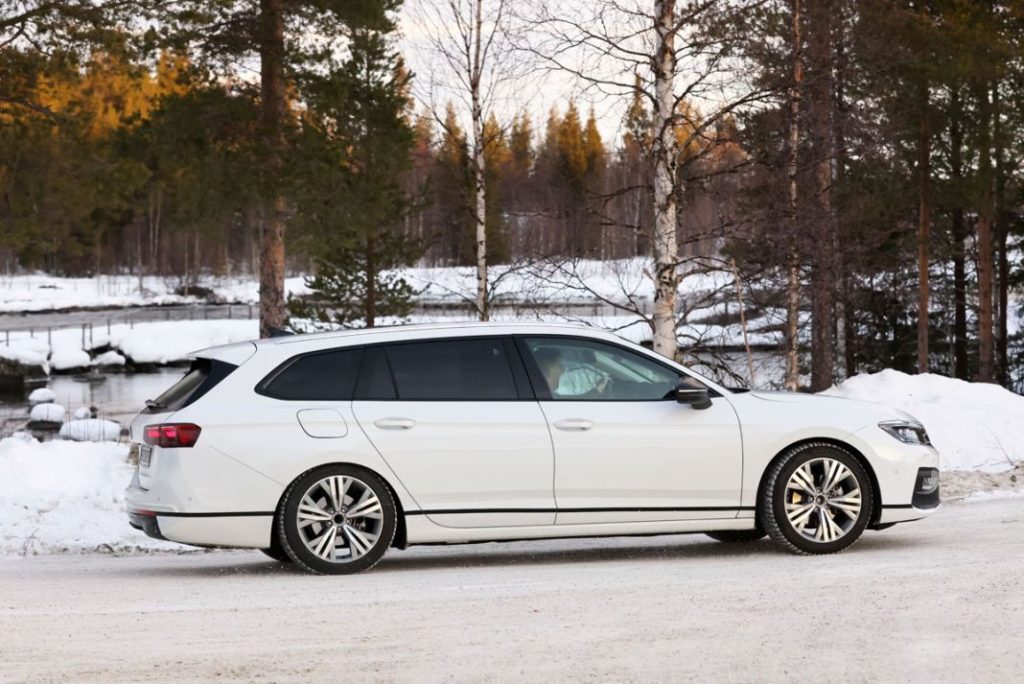 El Volkswagen Passat está a punto 17 Motor16 Volkswagen Passat Variant 14 Motor16