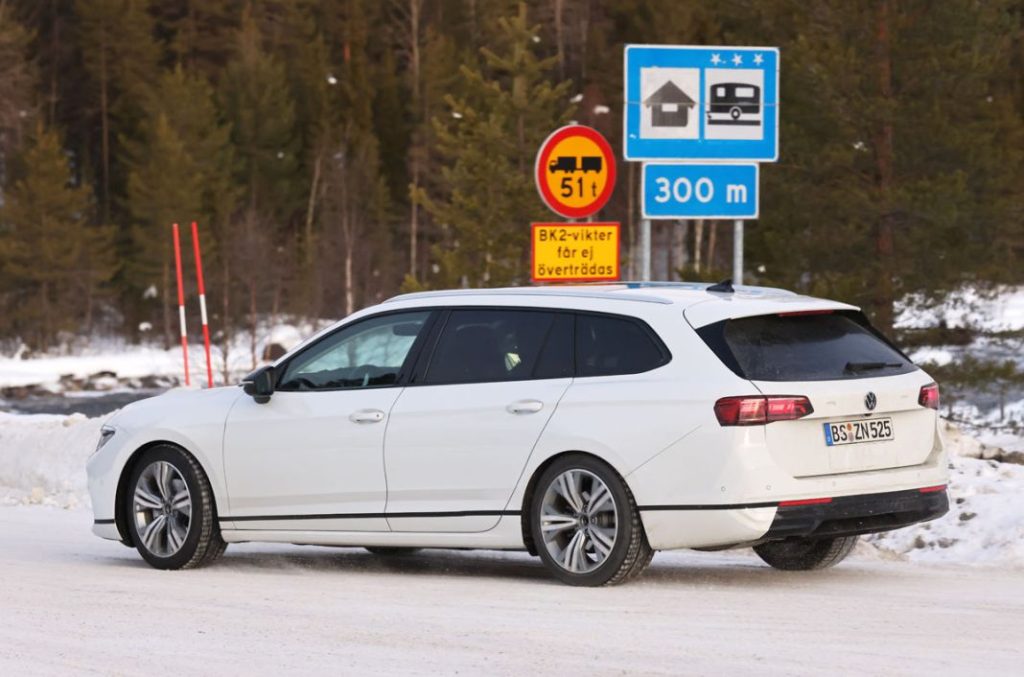 El Volkswagen Passat está a punto 8 Motor16 Volkswagen Passat Variant 5 Motor16