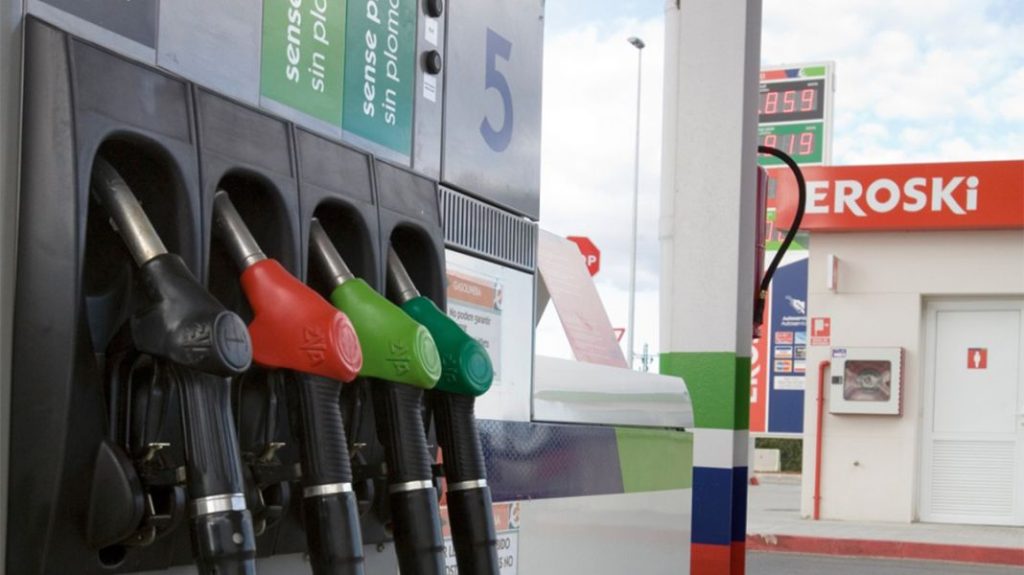 La gasolina low-cost pone de los nervios a la Confederación Española de Talleres 204 Motor16 productos