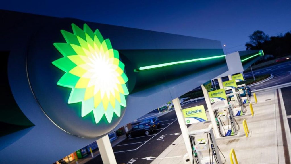 La gasolinera que trae de cabeza a Cepsa y Repsol por el descuento que hace en la gasolina 208 Motor16 combustible