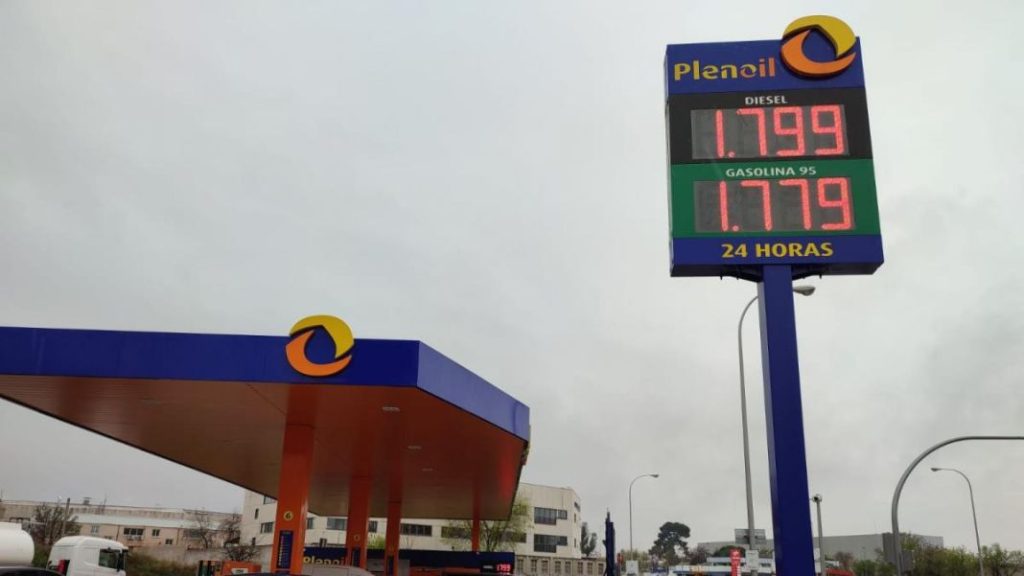 La gasolina low-cost pone de los nervios a la Confederación Española de Talleres 201 Motor16 gasolina