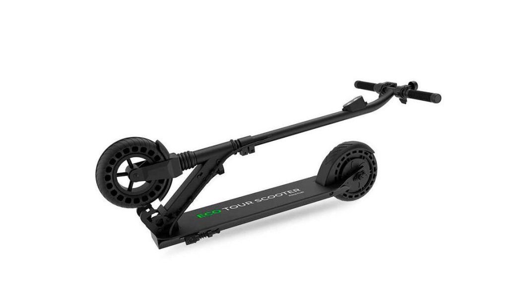 Si quieres ahorrar en gasolina, Decathlon tiene la solución con este patinete eléctrico low-cost 146 Motor16 imagen 16 edited Motor16