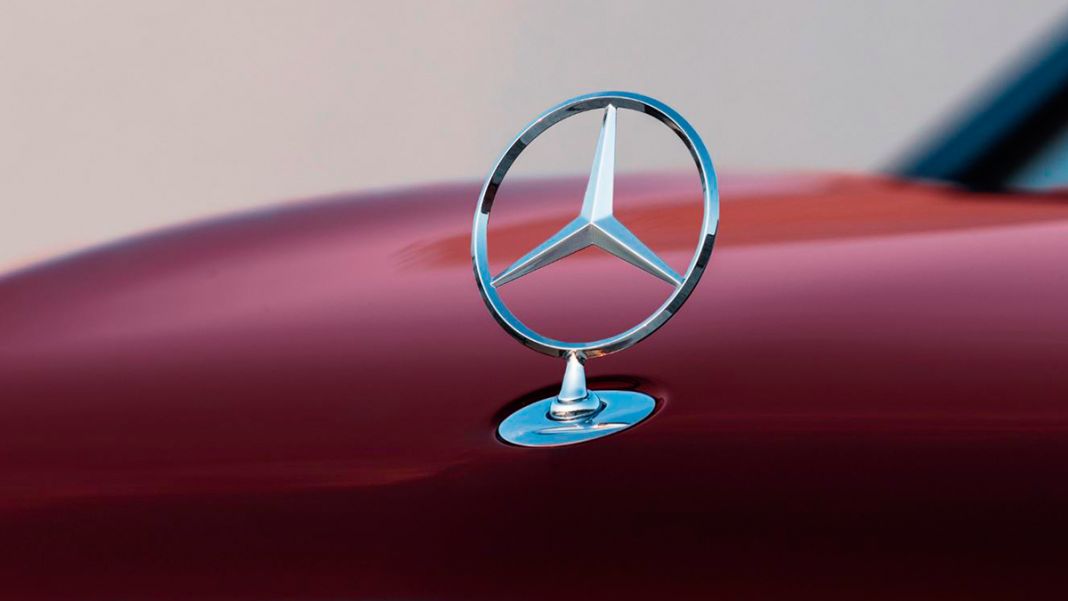 La historia oculta tras el logo de Mercedes-Benz