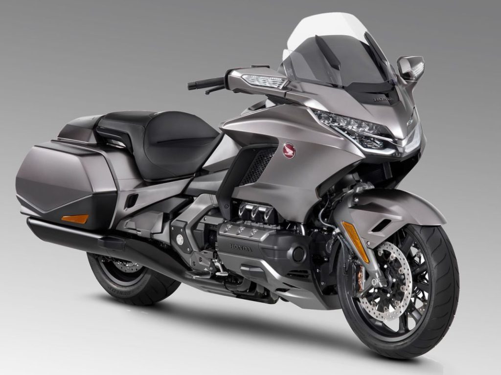 Si piensas viajar en moto, estas son las cinco más cómodas 130 Motor16 Honda