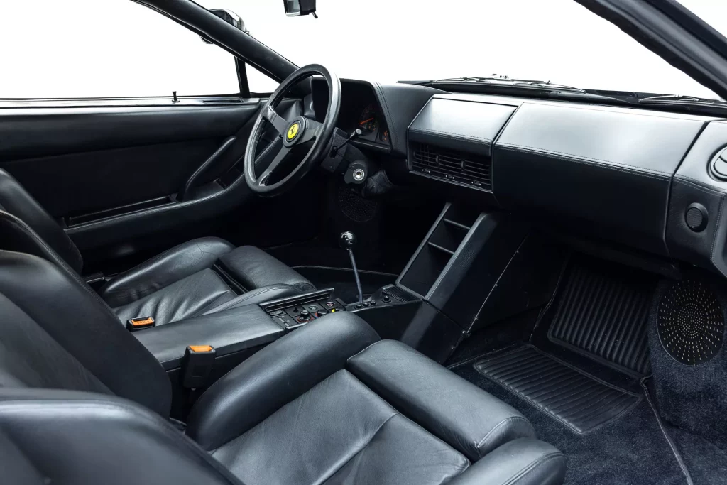 1986 Ferrari Testarossa Monospecchio 8 Motor16