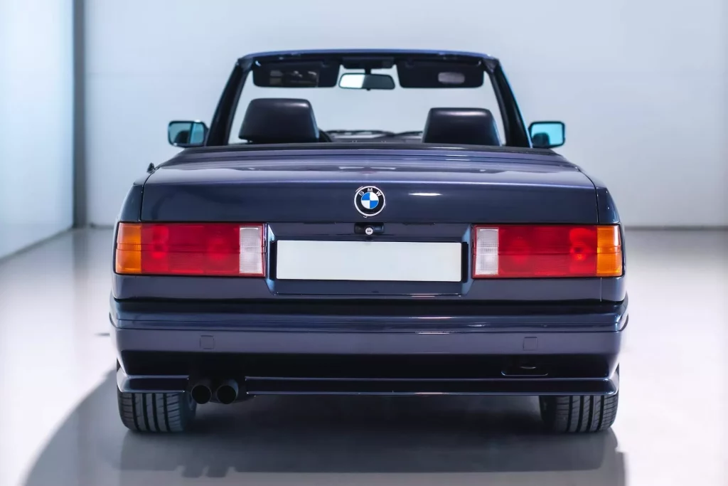 1989 BMW M3 Convertible 5 Motor16