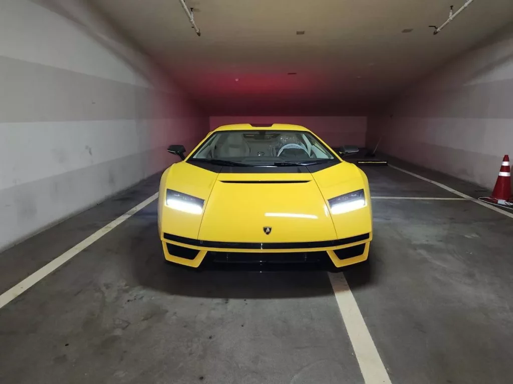 2022 Lamborghini Countach Craigslist 1 Motor16