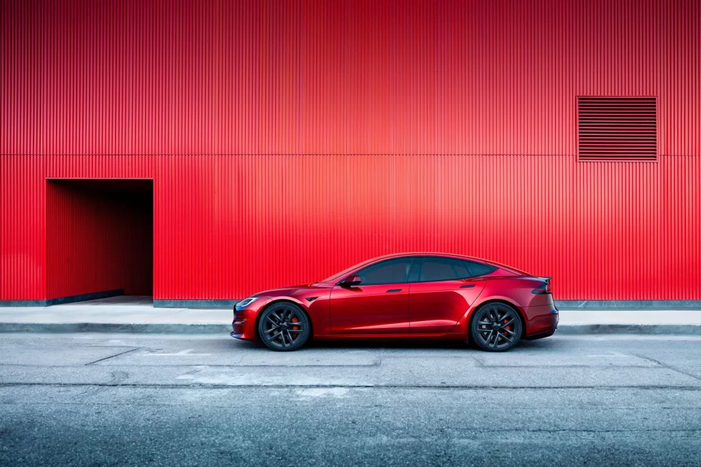 2022 Tesla Model S. Imagen estática.