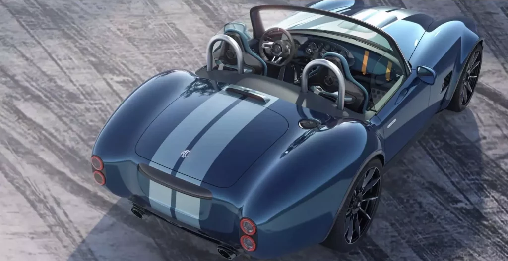 2023 AC Cobra GT Roadster. Imagen interior.