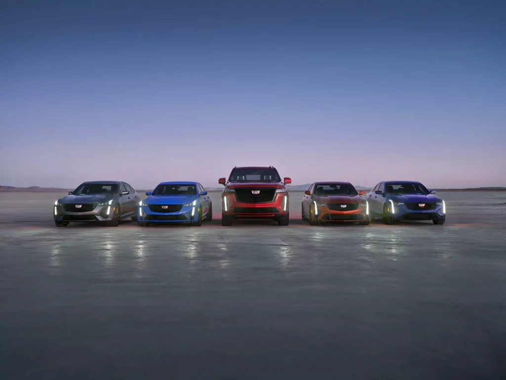 2023 Cadillac V-Series 20 años. Imagen gama en 2023.