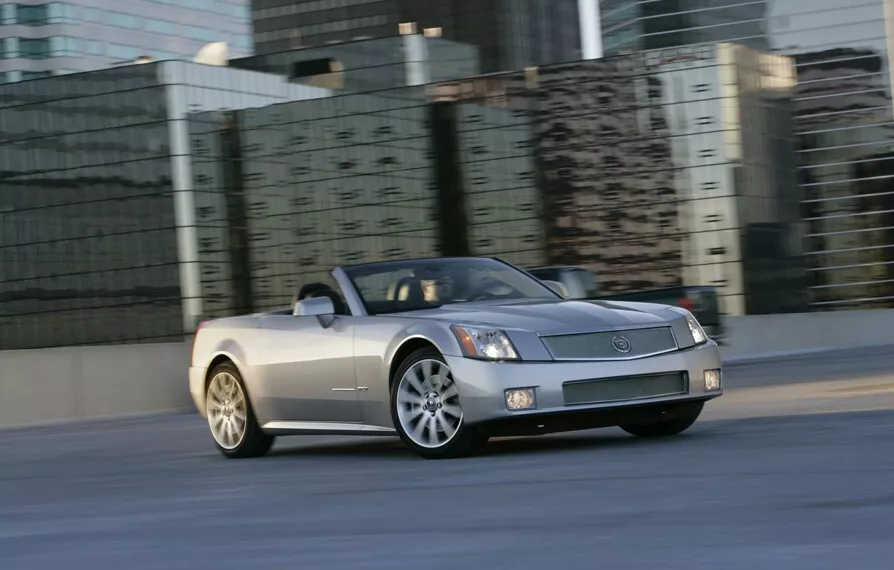 2023 Cadillac V clasicos 17 Motor16