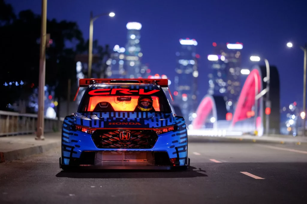 Honda CR-V Hybrid Racer: de locos 16 Motor16 2023 Honda CR V Hybrid Racer 13 Motor16