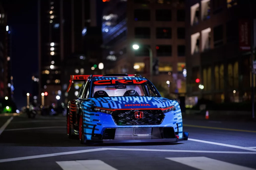 Honda CR-V Hybrid Racer: de locos 35 Motor16 2023 Honda CR V Hybrid Racer 32 Motor16