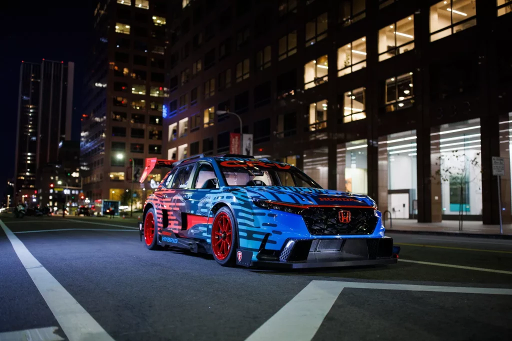 Honda CR-V Hybrid Racer: de locos 11 Motor16 2023 Honda CR V Hybrid Racer 8 Motor16