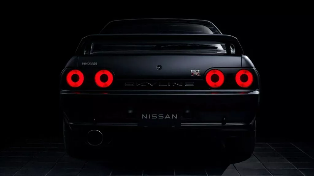 2023 Nissan GT-R R32 EV. Imagen teaser portada.