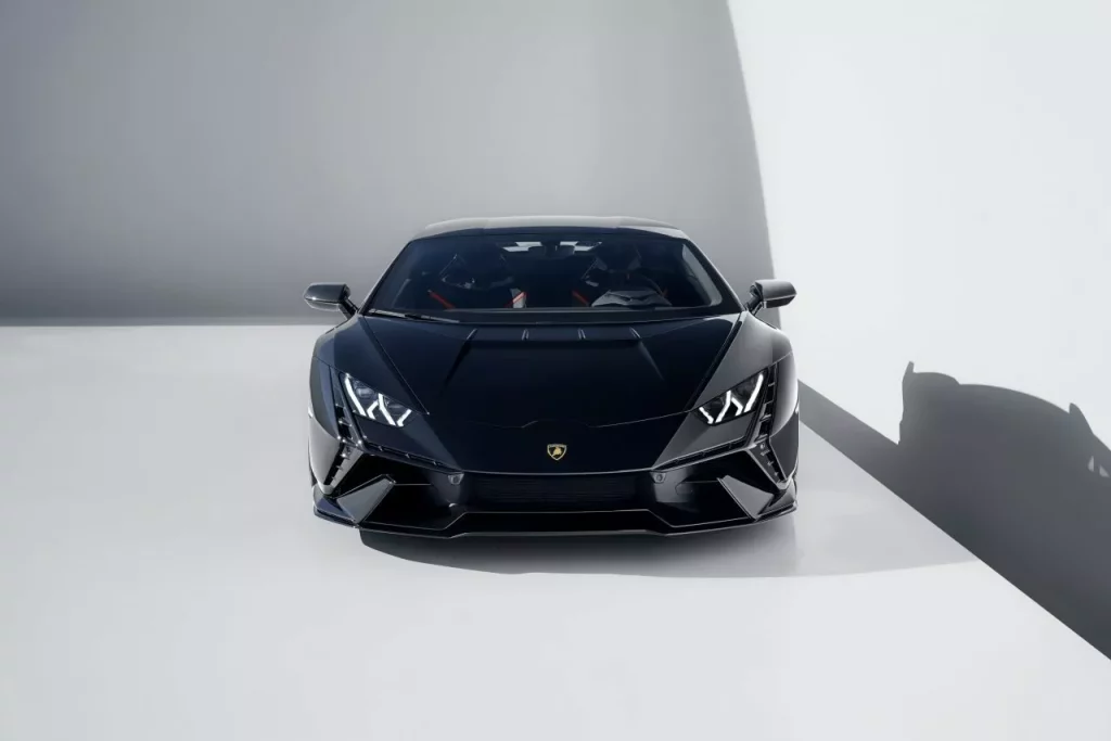 2023 Novitec Lamborghini Huracán Tecnica. Imagen estática frontal.
