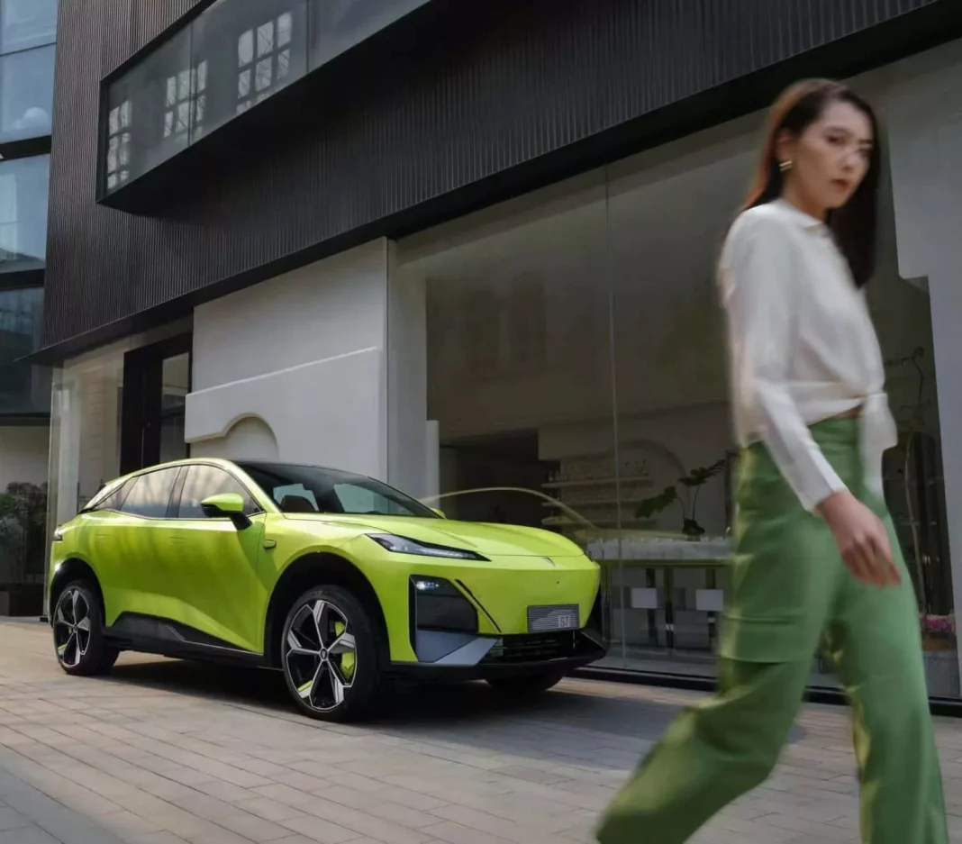 2023 Shenlan S7 SUV EV. Imagen portada.