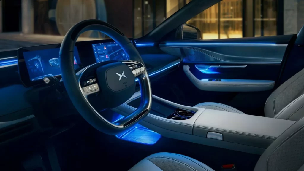 2023 XPeng P7i. Imagen interior.