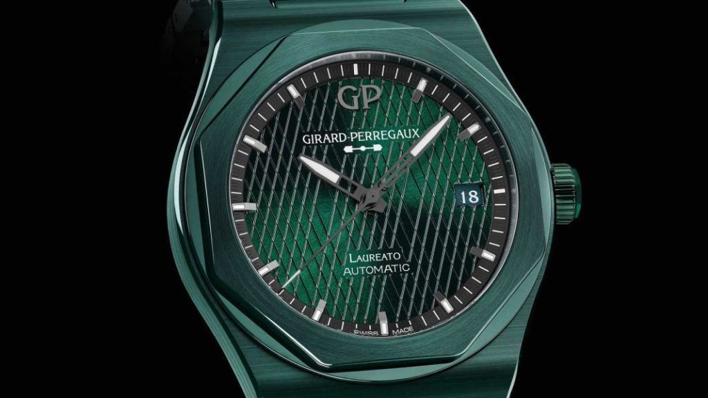 Girard-Perregaux Laureato Green Ceramic Aston Martin Edition. El color no es casualidad 6 Motor16 2023 girard perregaux laureato green ceramic aston martin 4 Motor16