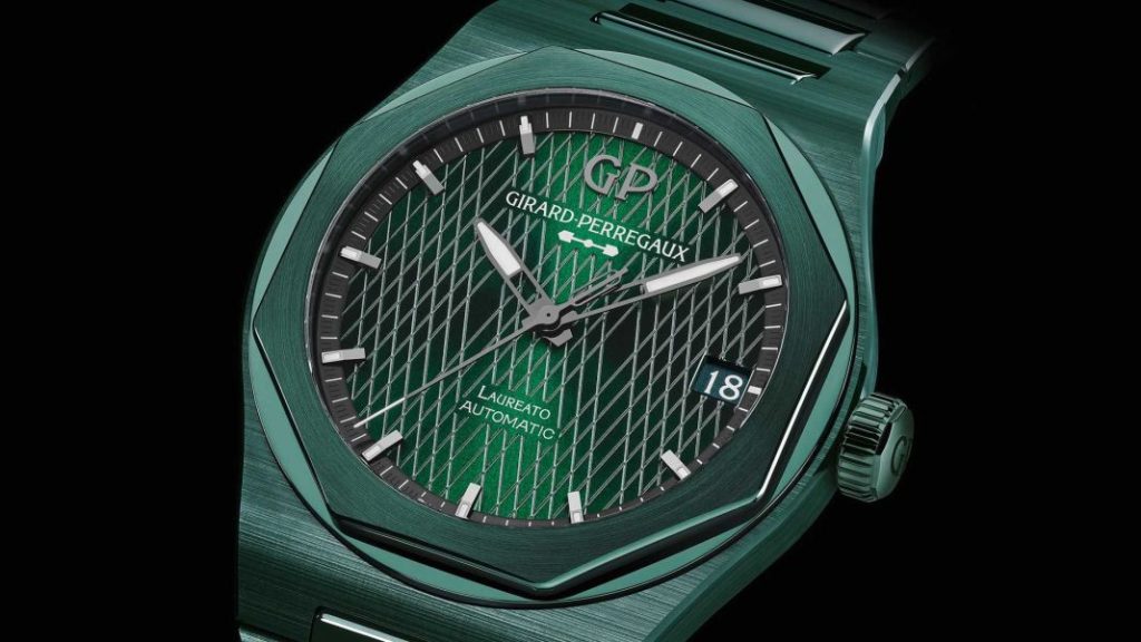 Girard-Perregaux Laureato Green Ceramic Aston Martin Edition. El color no es casualidad 7 Motor16 2023 girard perregaux laureato green ceramic aston martin 5 Motor16