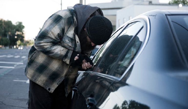El mítico teléfono móvil que buscan los cacos para robar coches y por el que pagan hasta 18.000 euros 172 Motor16 robo