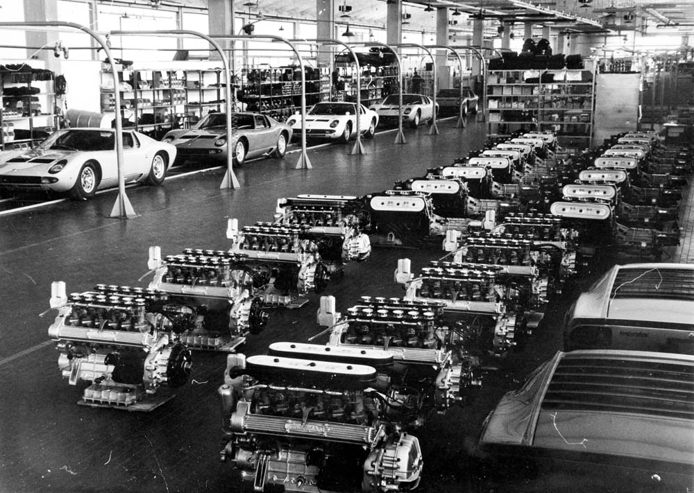 Lamborghini cumple 60 años fabricando maravillas en Sant'Agata 7 Motor16 639135 Motor16