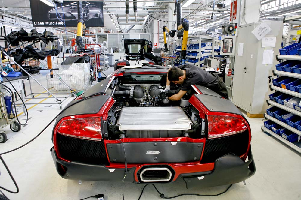 Lamborghini cumple 60 años fabricando maravillas en Sant'Agata 10 Motor16 639158 Motor16