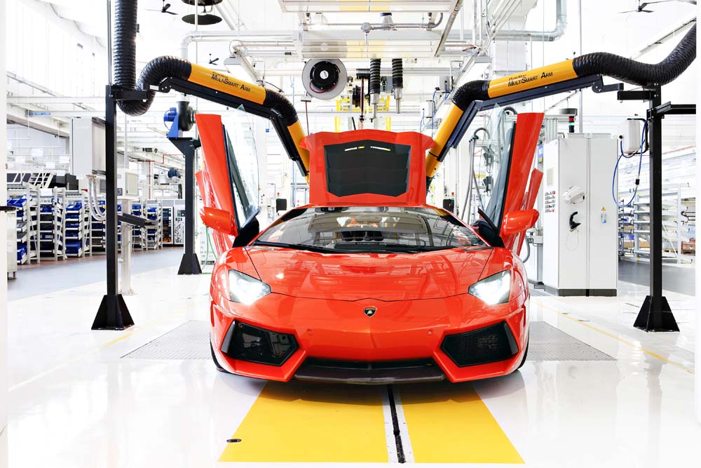 Lamborghini cumple 60 años fabricando maravillas en Sant'Agata 11 Motor16 639163 Motor16