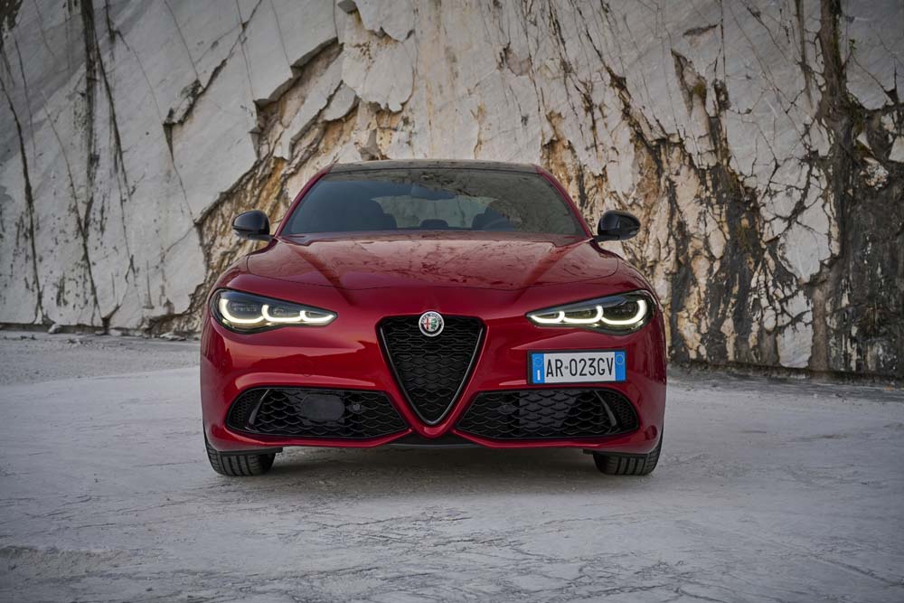 Nuevos Alfa Romeo Stelvio y Giulia. Primera prueba 17 Motor16 Alfa Romeo Giulia 2023 12 Motor16